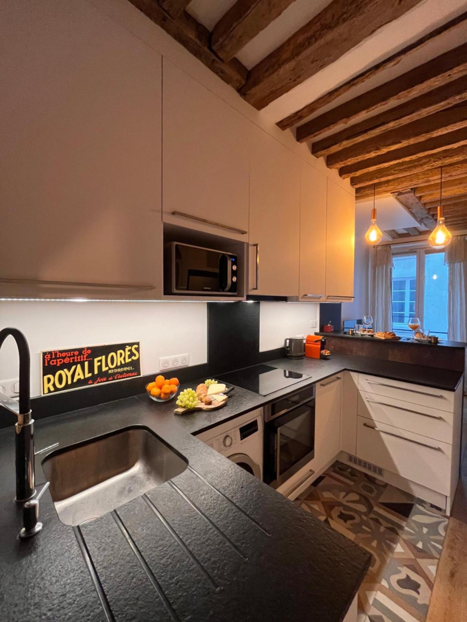 Appartement A Saint-Paul En Plein Coeur Du Marais 4 Pers 巴黎 外观 照片